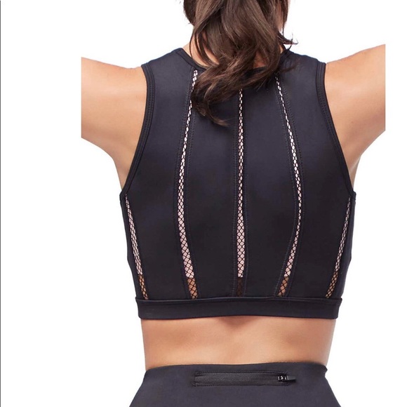 NEW ❤️ Good American – Mixed Mesh Crop Top - Picture 2 of 12